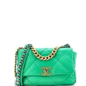 Chanel 19 Flap Bag Quilted Leather #231870C48B